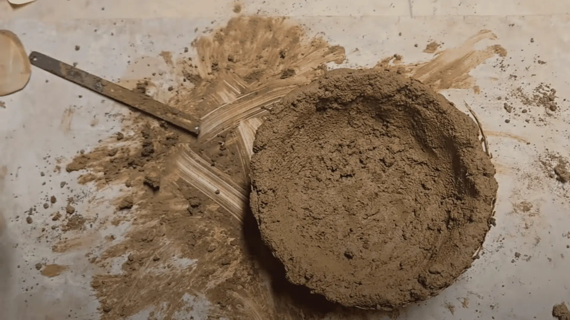 step 3 line the basket with clay